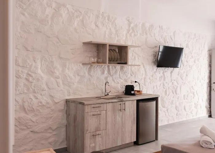 Horizon 4 Mykonos Town